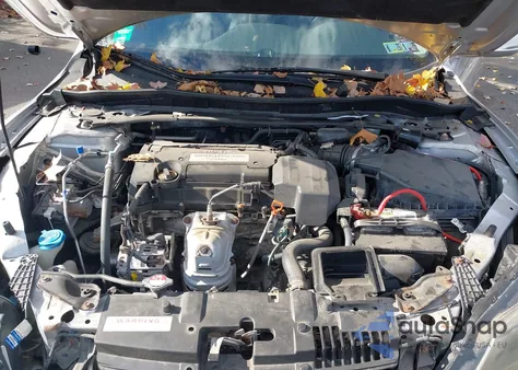 2013 Honda Accord Ex-L from USA, damaged, VIN 1HGCR2F84DA044211